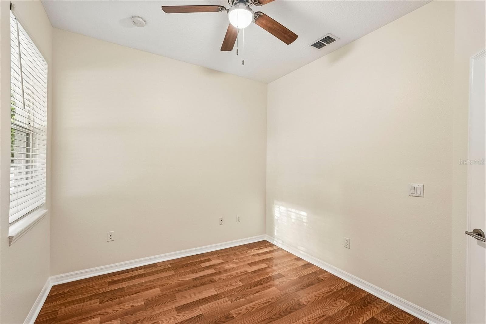Single Family Residence at 1468 DARYL DR, SARASOTA, photo 21 of 29