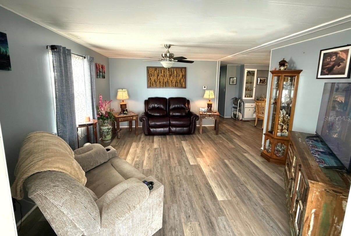 Living Room - 5619 BAYSHORE RD #149, PALMETTO
