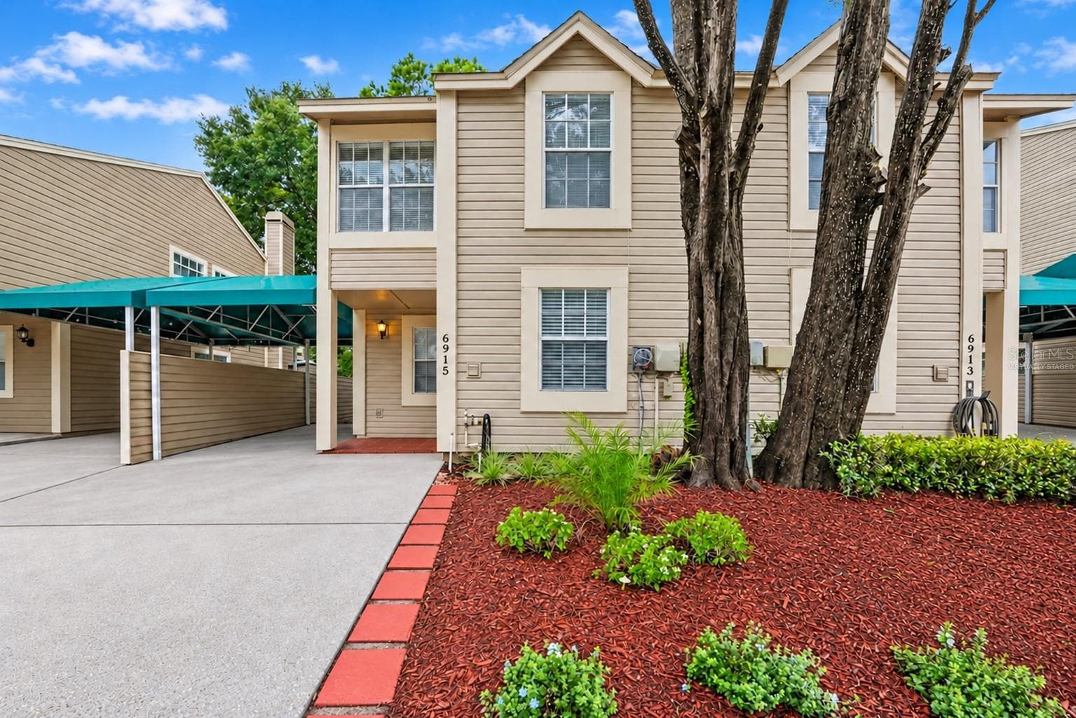 Virtually Staged or Enhanced - 6915 LAKEVIEW CT, TAMPA