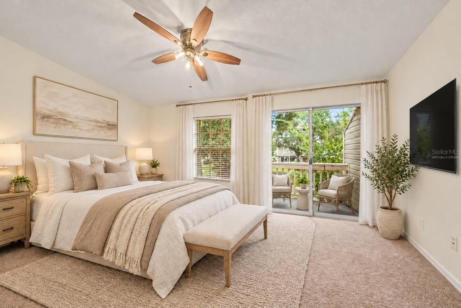 Virtually Staged or Enhanced - 6915 LAKEVIEW CT, TAMPA
