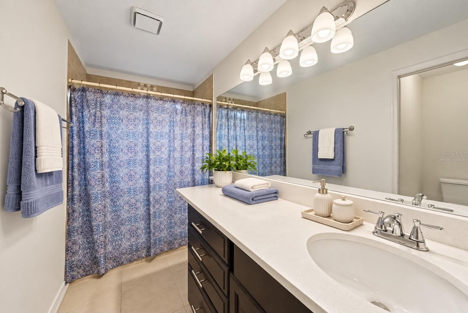 Virtually Staged or Enhanced - 6915 LAKEVIEW CT, TAMPA