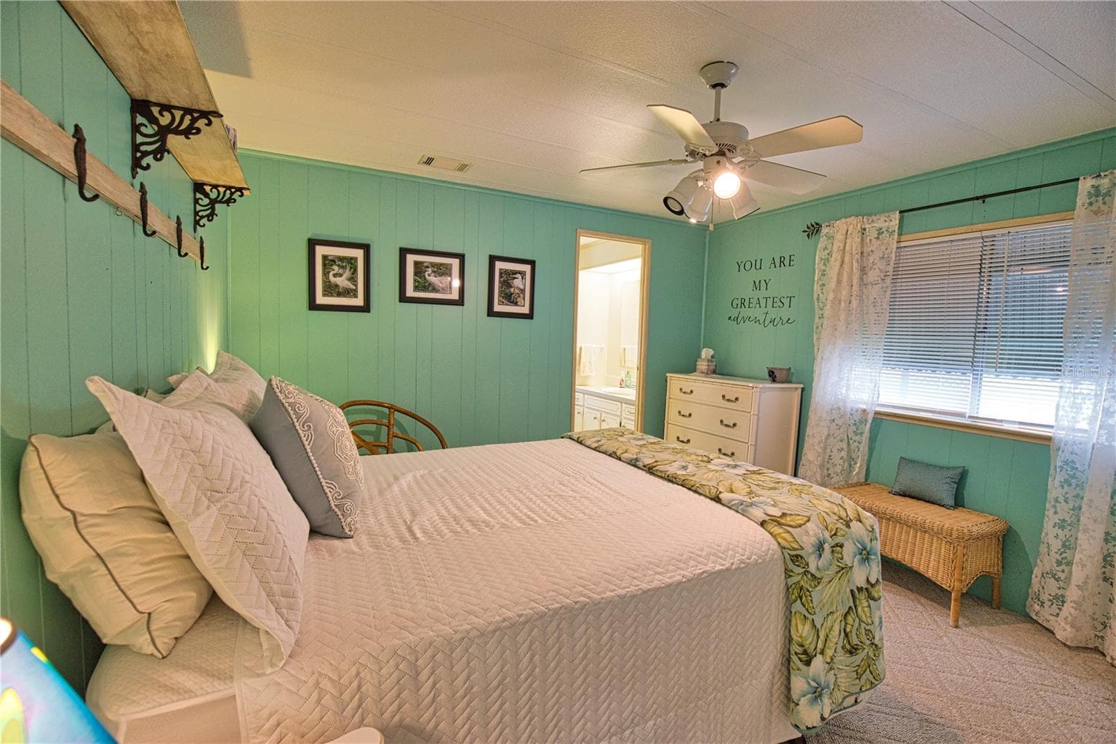Manufactured Home at 236 N FIJI CIR, ENGLEWOOD, photo 23 of 45