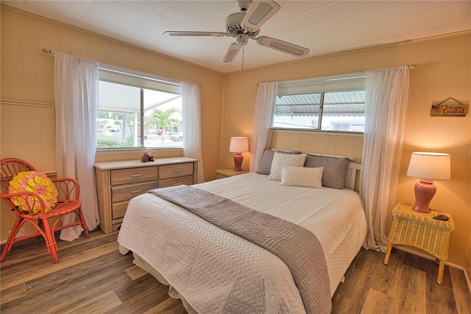 Manufactured Home at 236 N FIJI CIR, ENGLEWOOD, photo 26 of 45