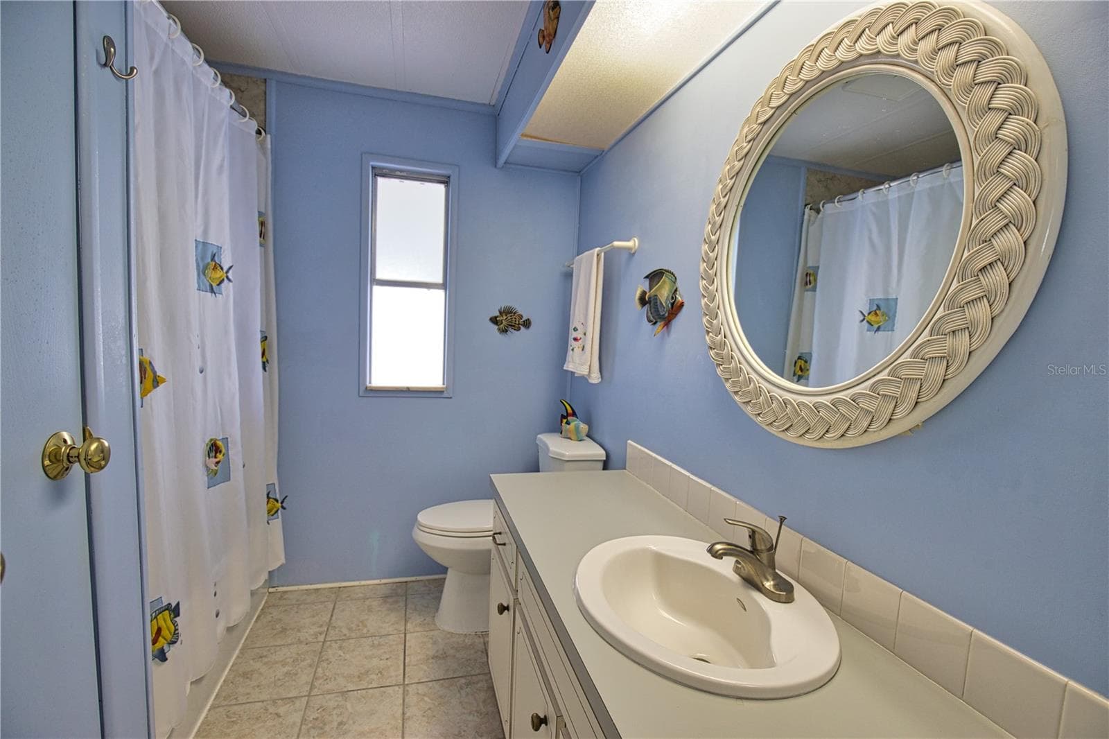 Manufactured Home at 236 N FIJI CIR, ENGLEWOOD, photo 28 of 45