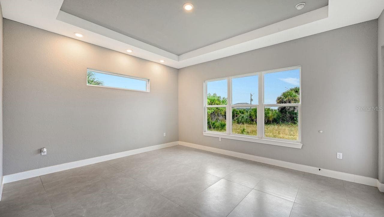 Single Family Residence at 8147 TRACY CIR, PORT CHARLOTTE, photo 15 of 41