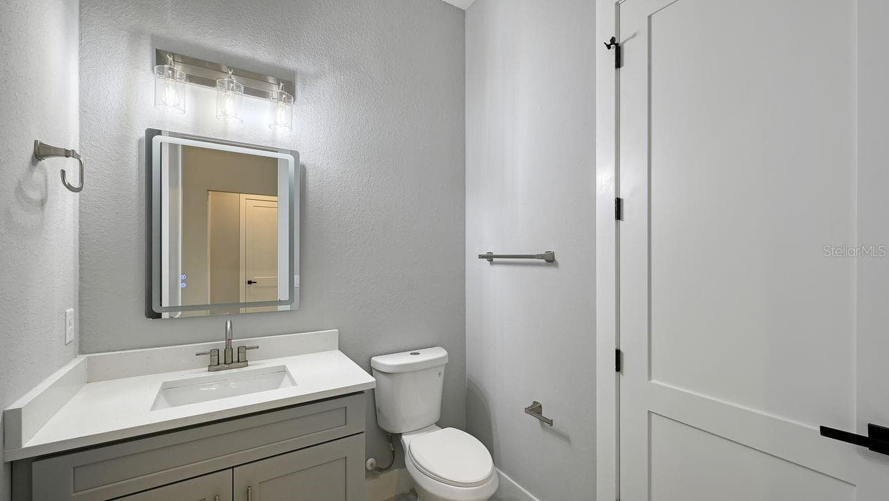 Single Family Residence at 8147 TRACY CIR, PORT CHARLOTTE, photo 25 of 41