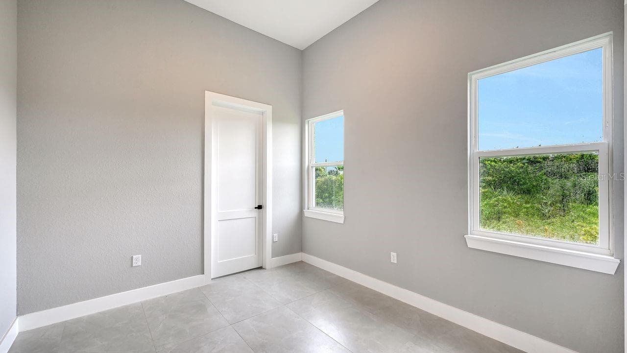 Single Family Residence at 8147 TRACY CIR, PORT CHARLOTTE, photo 26 of 41