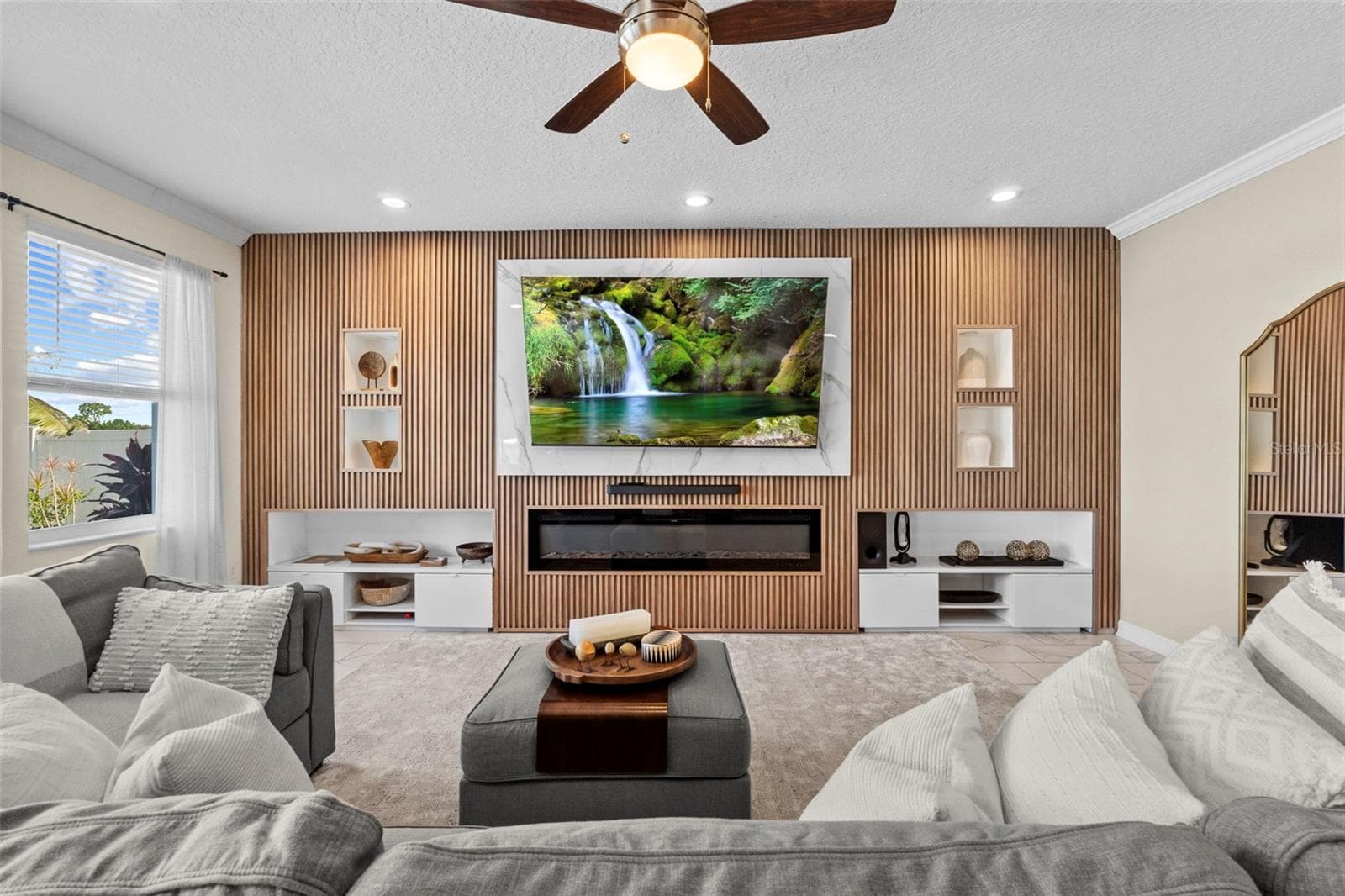 Single Family Residence at 14807 WINTER STAY DR, WINTER GARDEN, photo 11 of 55