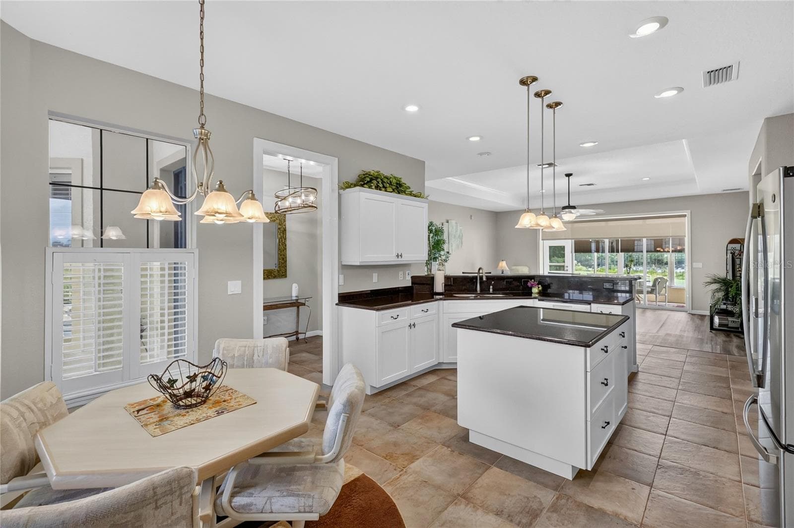 Litchen - 4286 NORTH COURSE LN, AVON PARK