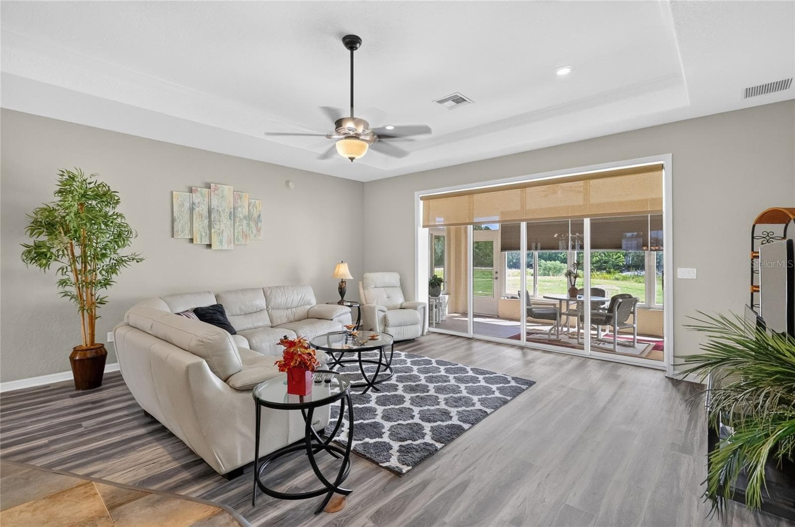 Living Room - 4286 NORTH COURSE LN, AVON PARK