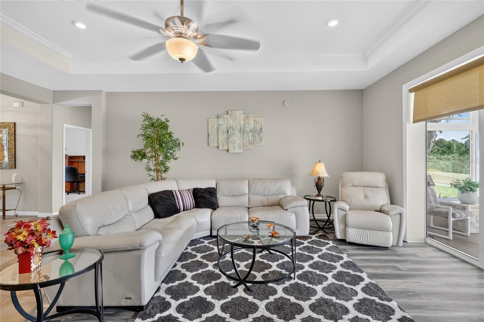 Living Room - 4286 NORTH COURSE LN, AVON PARK