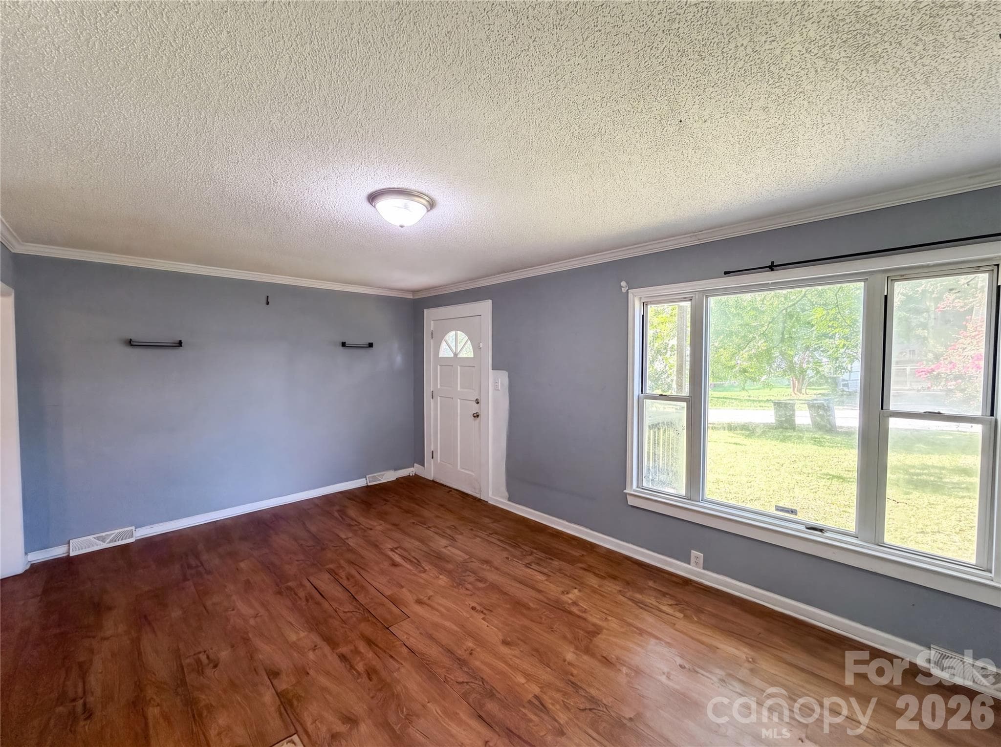 Single Family Residence at 831 Fairview Street, Kannapolis, photo 3 of 16