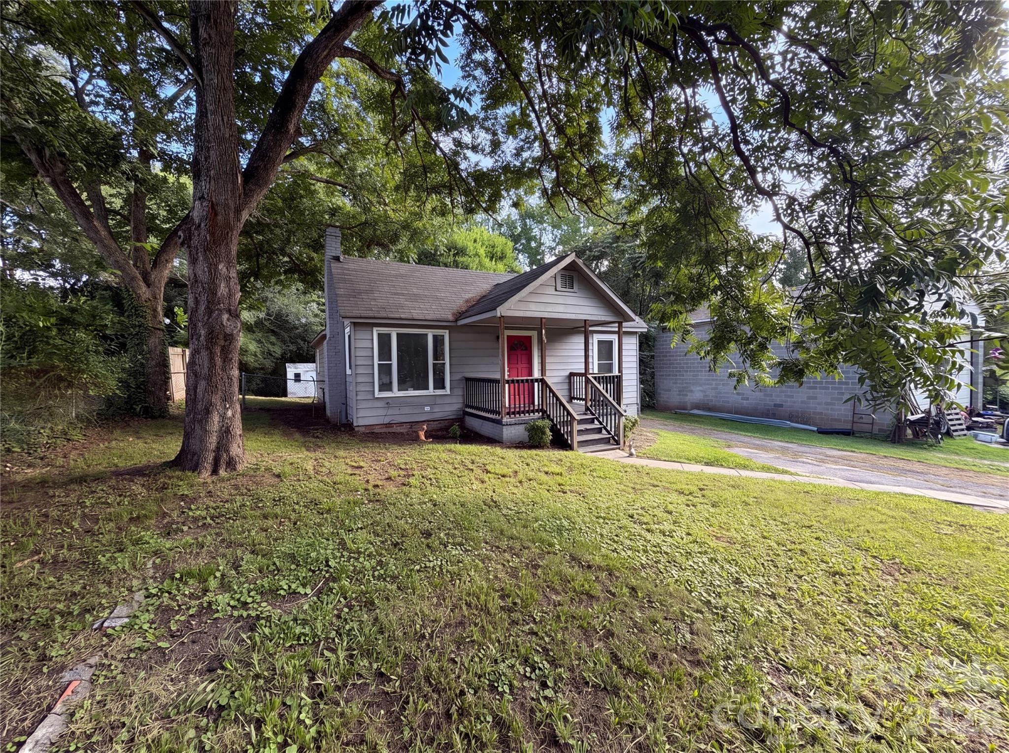 Single Family Residence at 831 Fairview Street, Kannapolis, photo 15 of 16