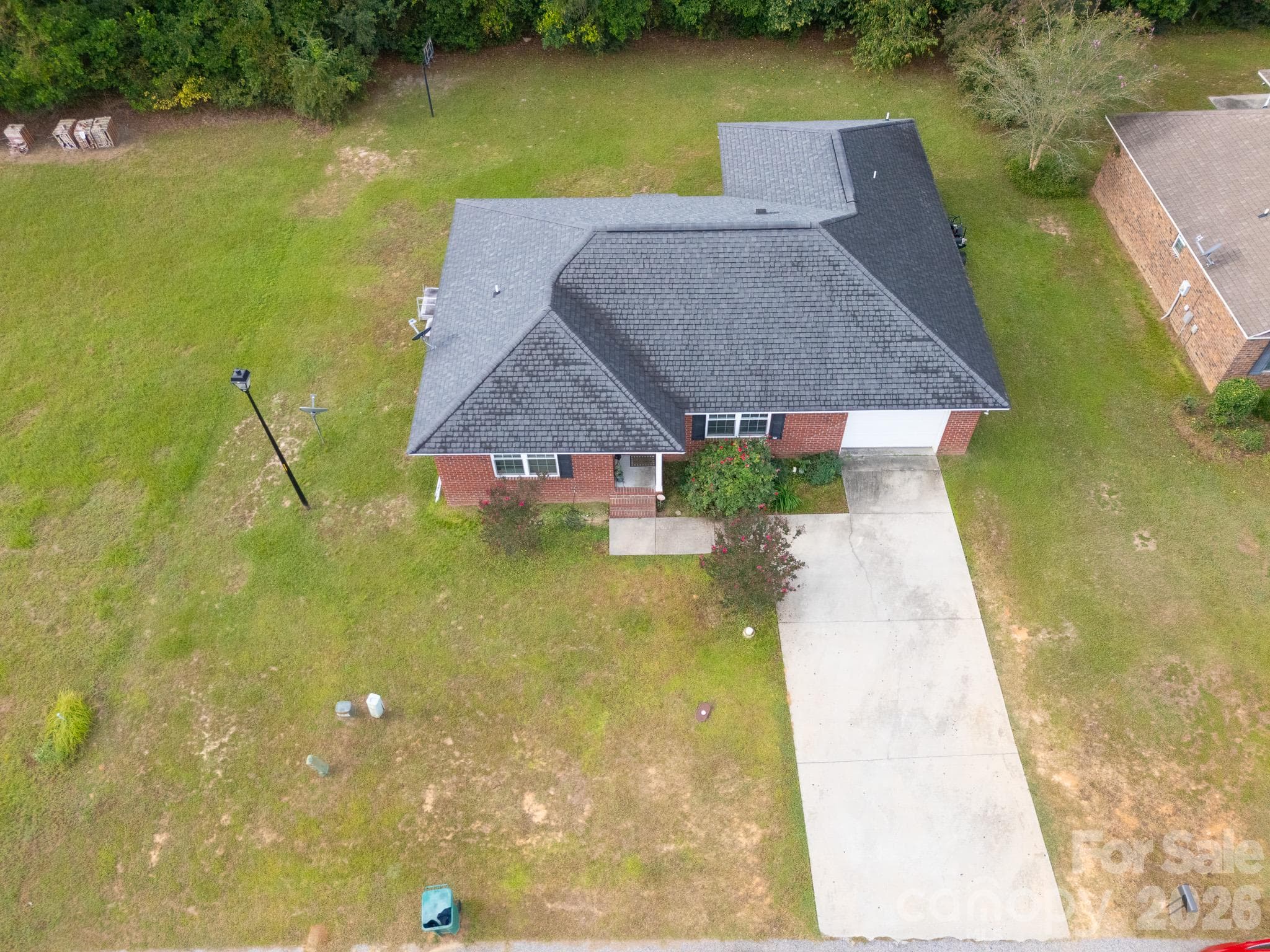 Single Family Residence at 214 Andrew Drive, Manning, photo 4 of 26