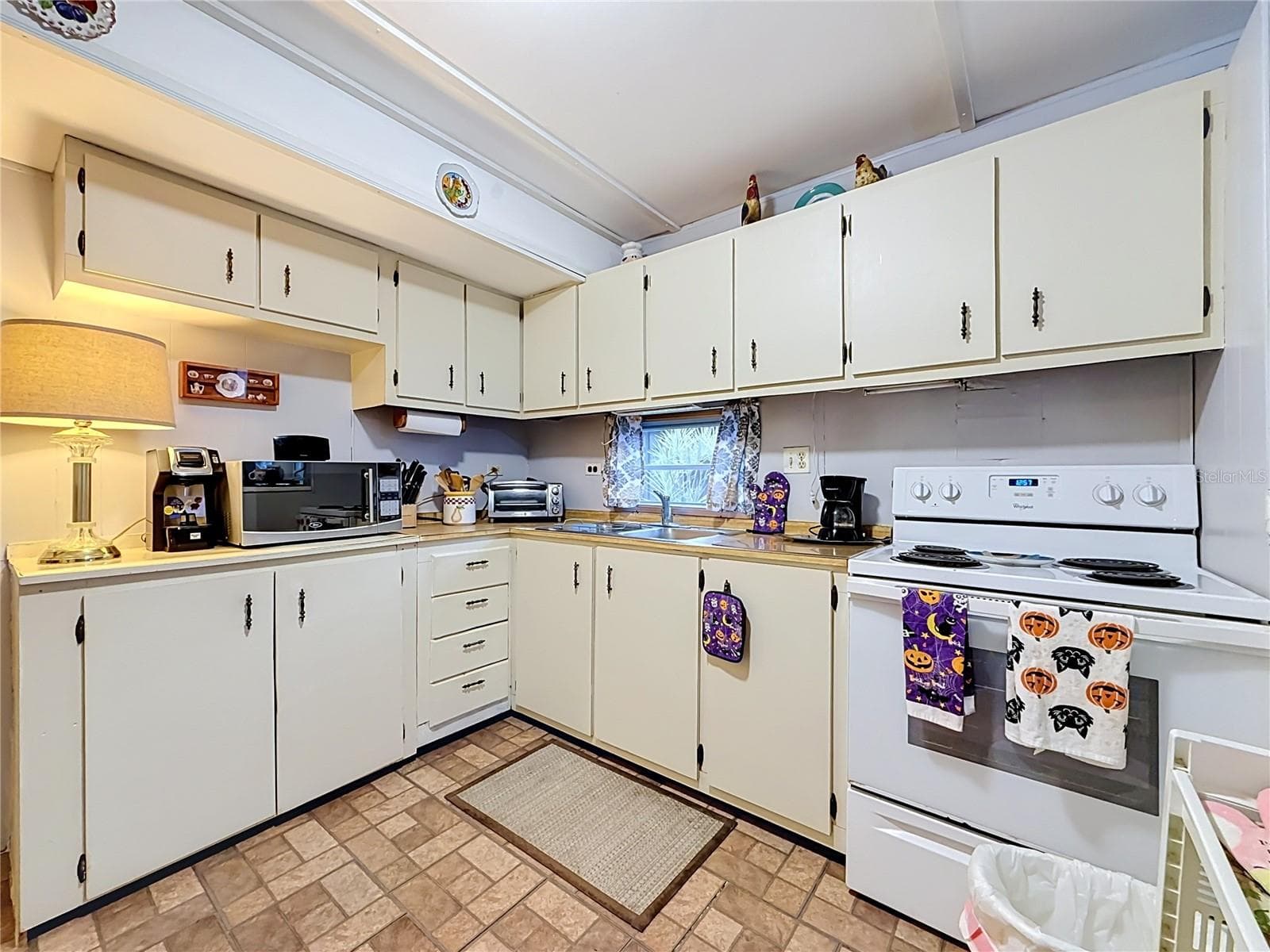 Mobile Home at 7490 46TH AVE N #101, ST PETERSBURG, photo 20 of 47
