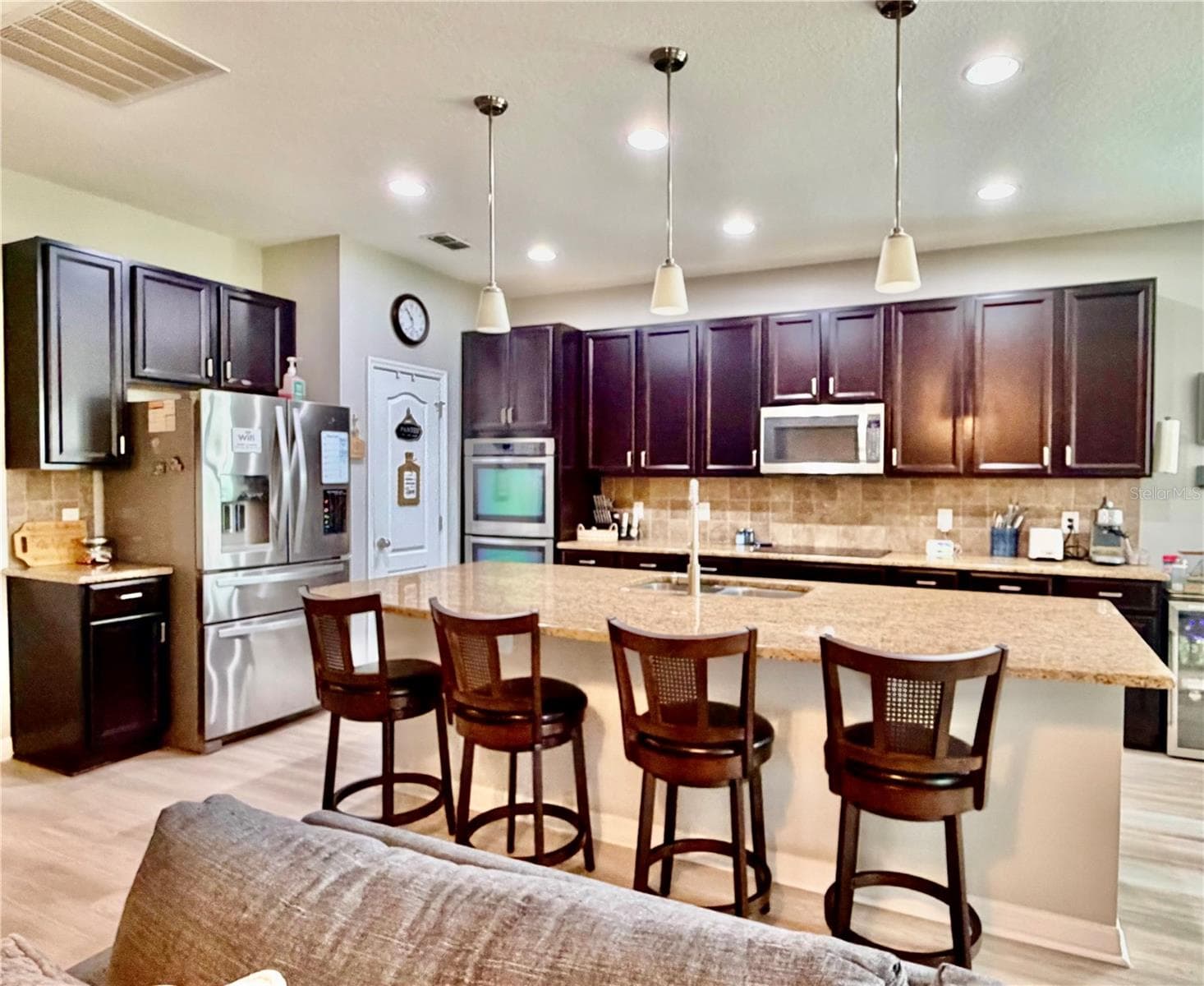 Single Family Residence at 1033 FOUNTAIN COIN LOOP, ORLANDO, photo 8 of 43