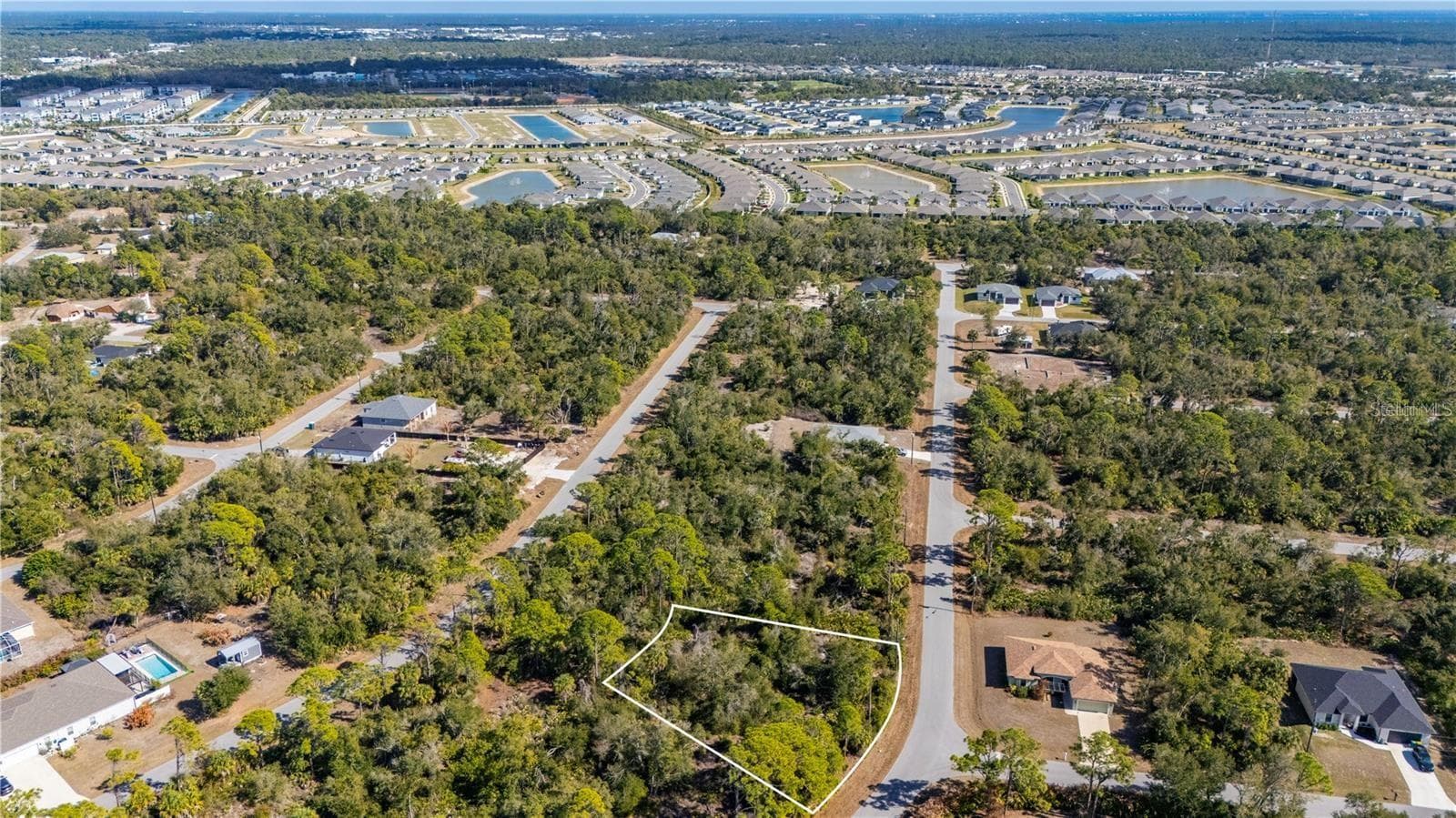 This area is growing with new homes and just a short distance away is the Charlotte County park - Centennial Park. - 1216 SHERWIN ST, PORT CHARLOTTE