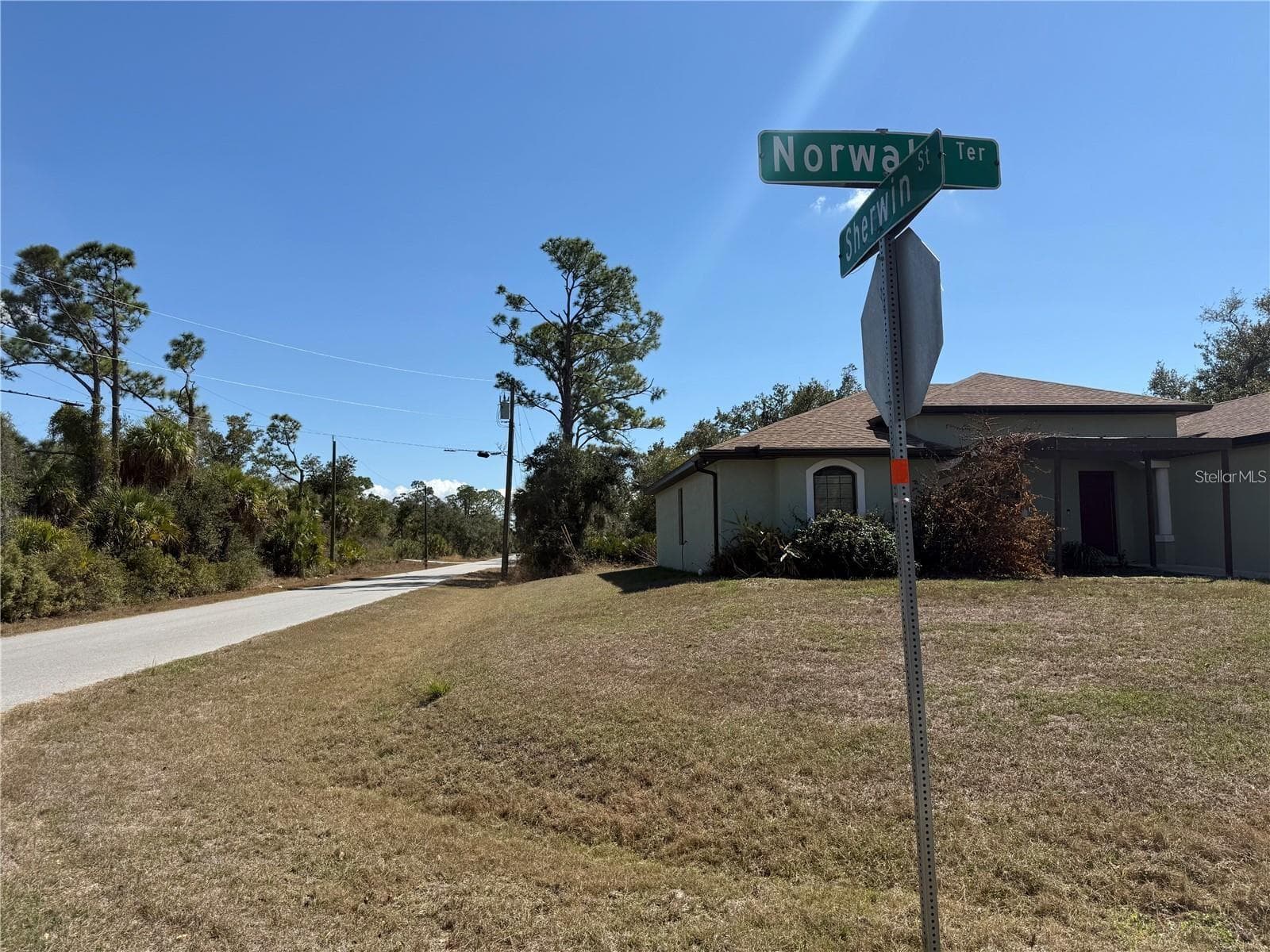 Check out this area. - 1216 SHERWIN ST, PORT CHARLOTTE