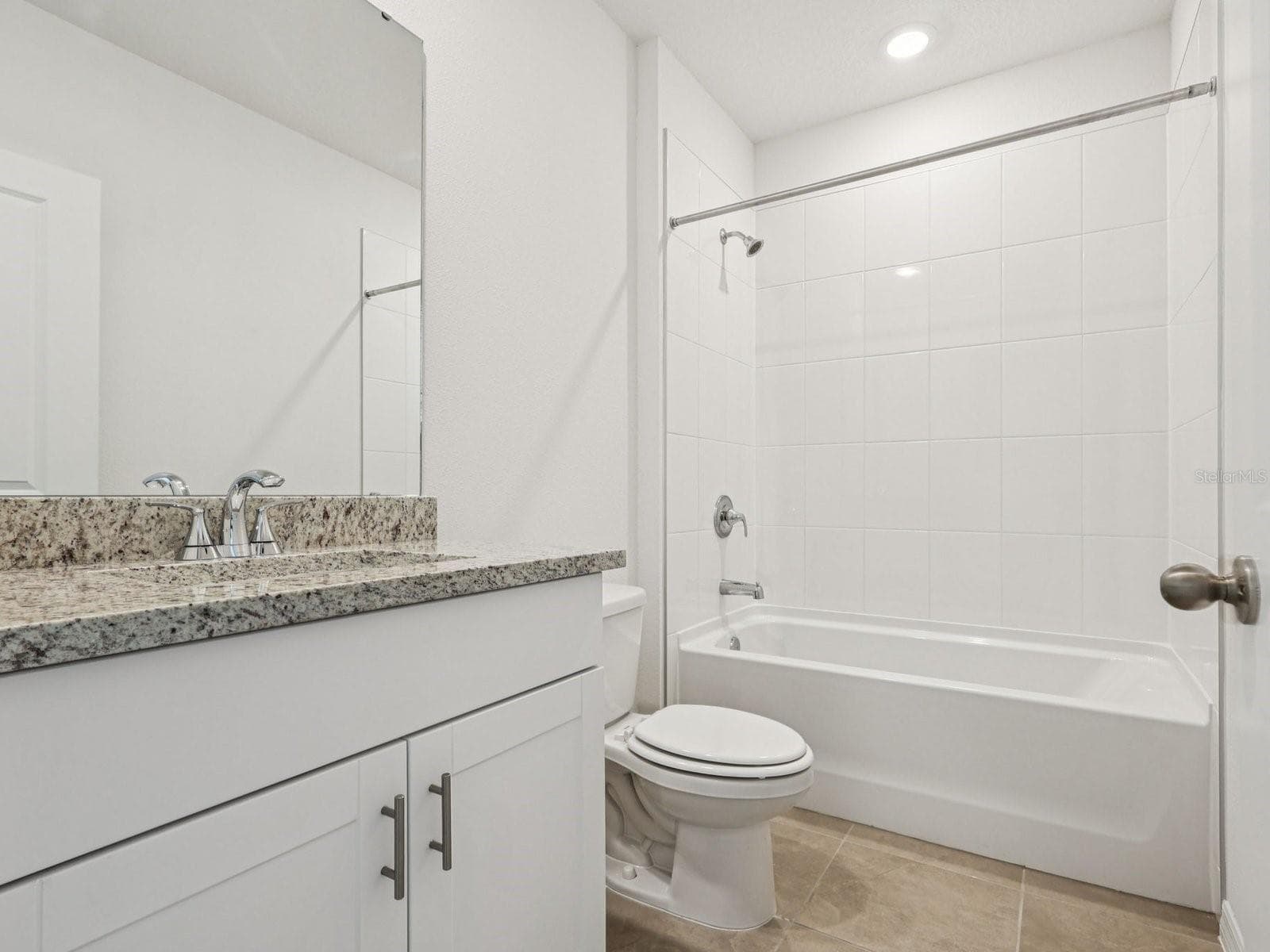 Single Family Residence at 31374 MALBEC DR, BROOKSVILLE, photo 13 of 22