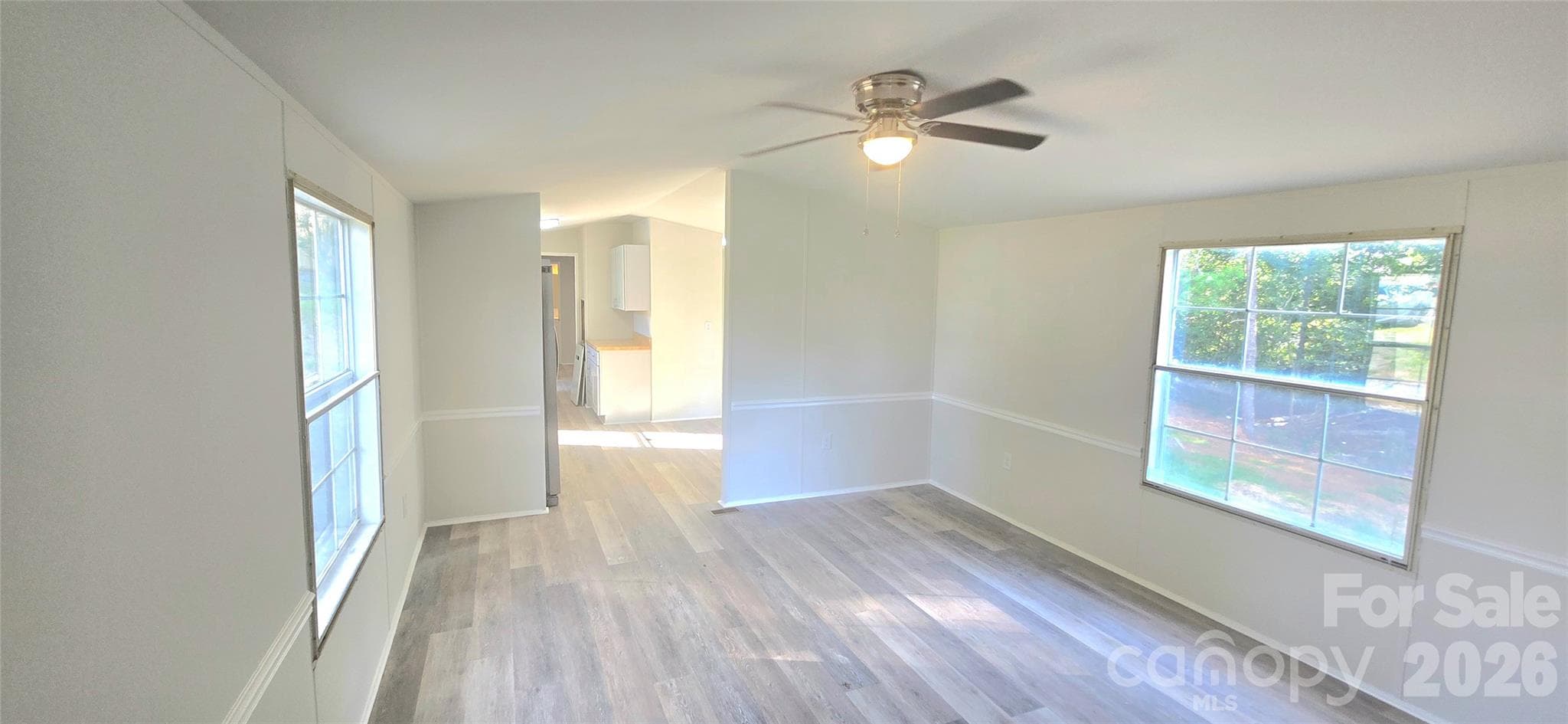 Single Family Residence at 968 Cy Circle, Concord, photo 5 of 7