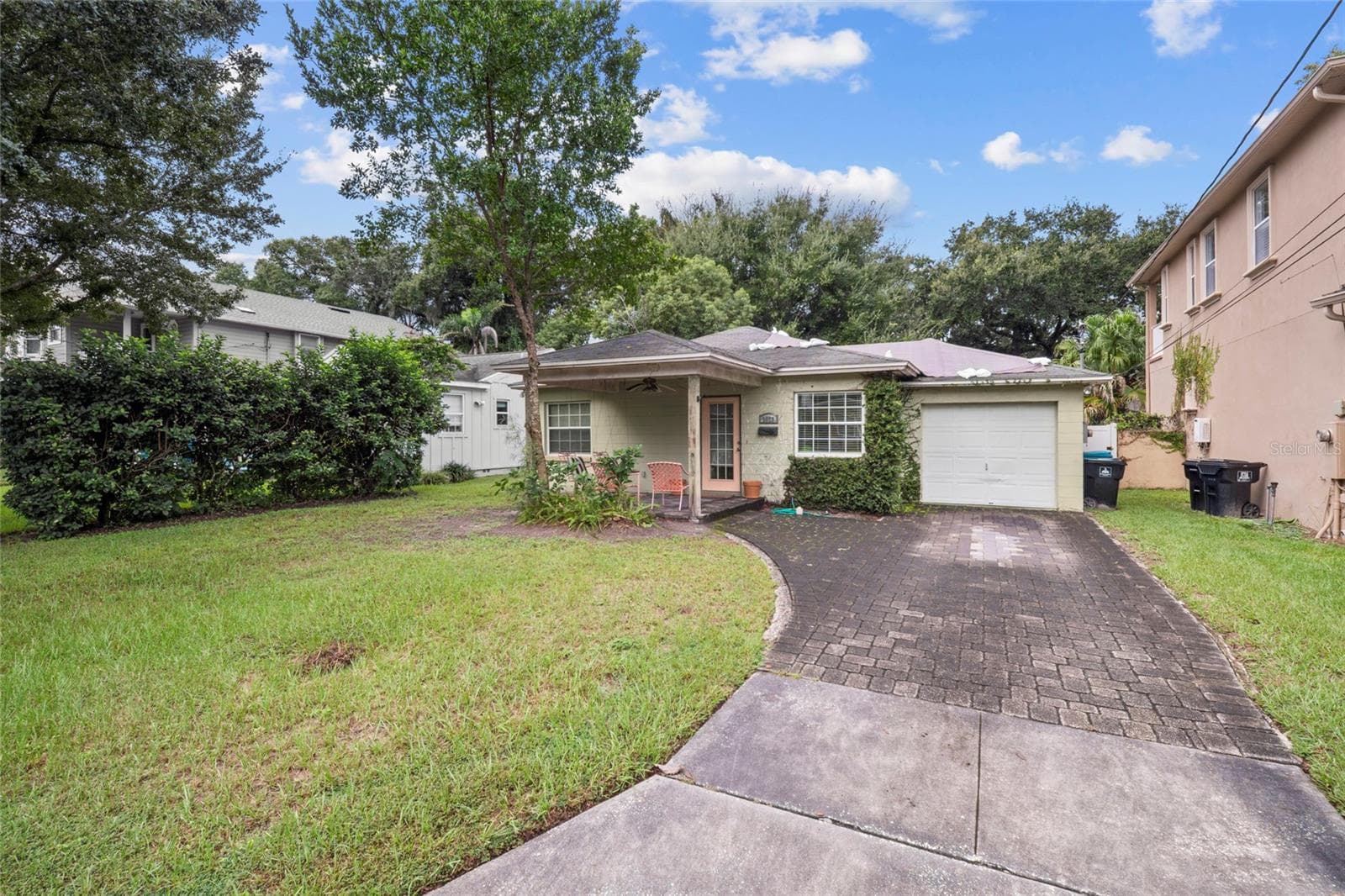 Single Family Residence at 1320 BELGRADE AVE, ORLANDO, photo 2 of 30