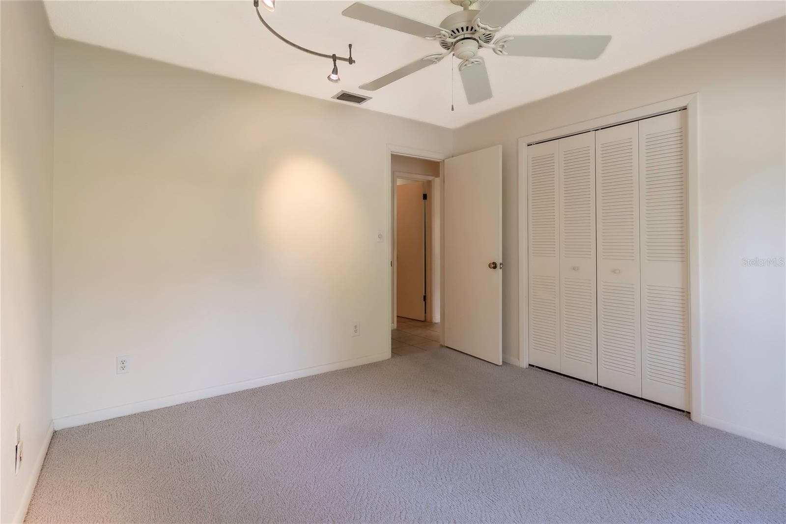 Condominium at 32 FAIRWAY DR #32, DEBARY, photo 24 of 37