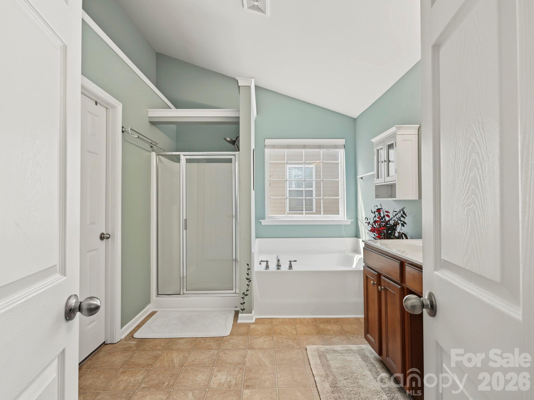 Single Family Residence at 10900 Sand River Court, Davidson, photo 28 of 45