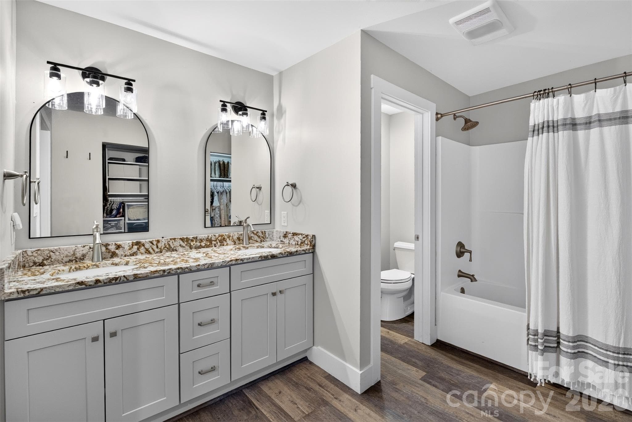 Single Family Residence at 200 Whispering Hills Drive, Hendersonville, photo 25 of 45