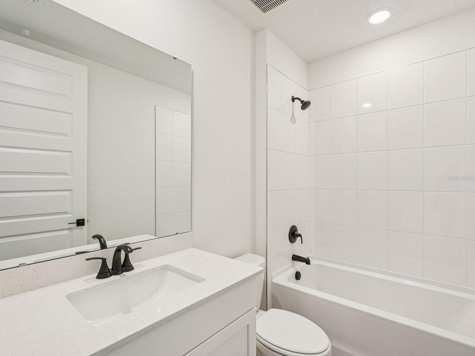 Single Family Residence at 10506 ABUNDANCE GROVE WAY, PARRISH, photo 7 of 11