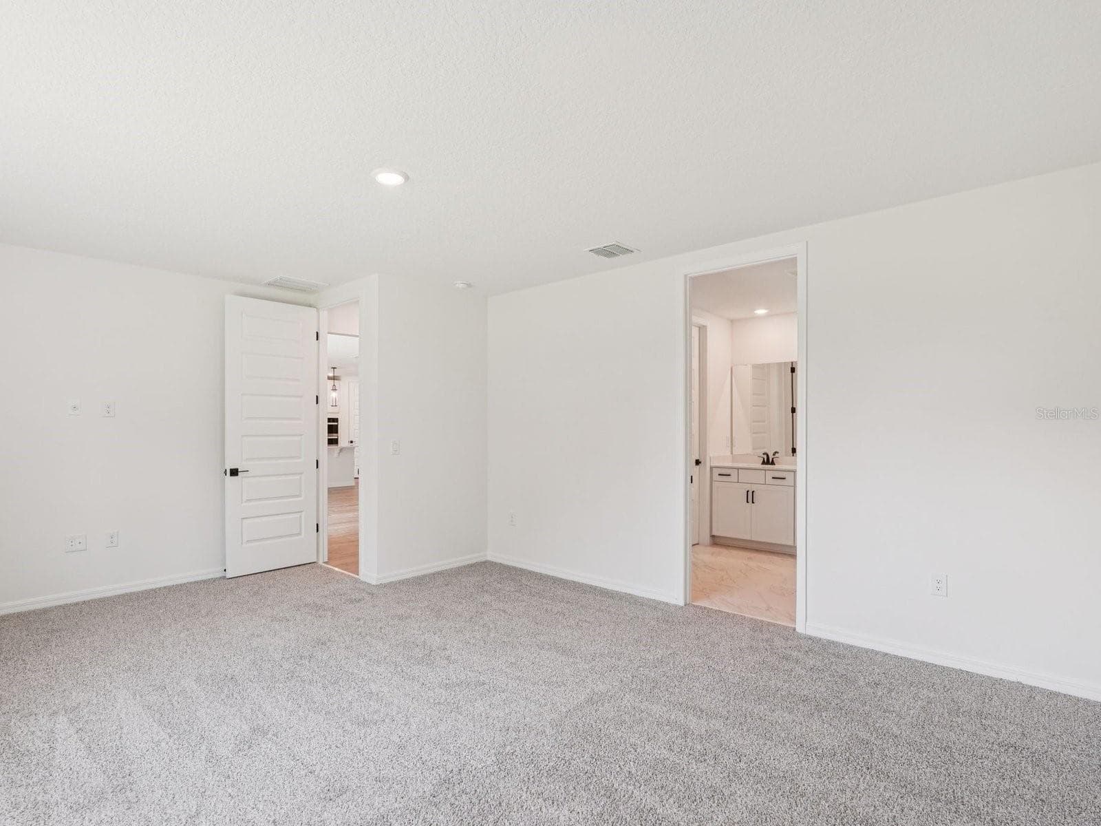 Single Family Residence at 10506 ABUNDANCE GROVE WAY, PARRISH, photo 9 of 11