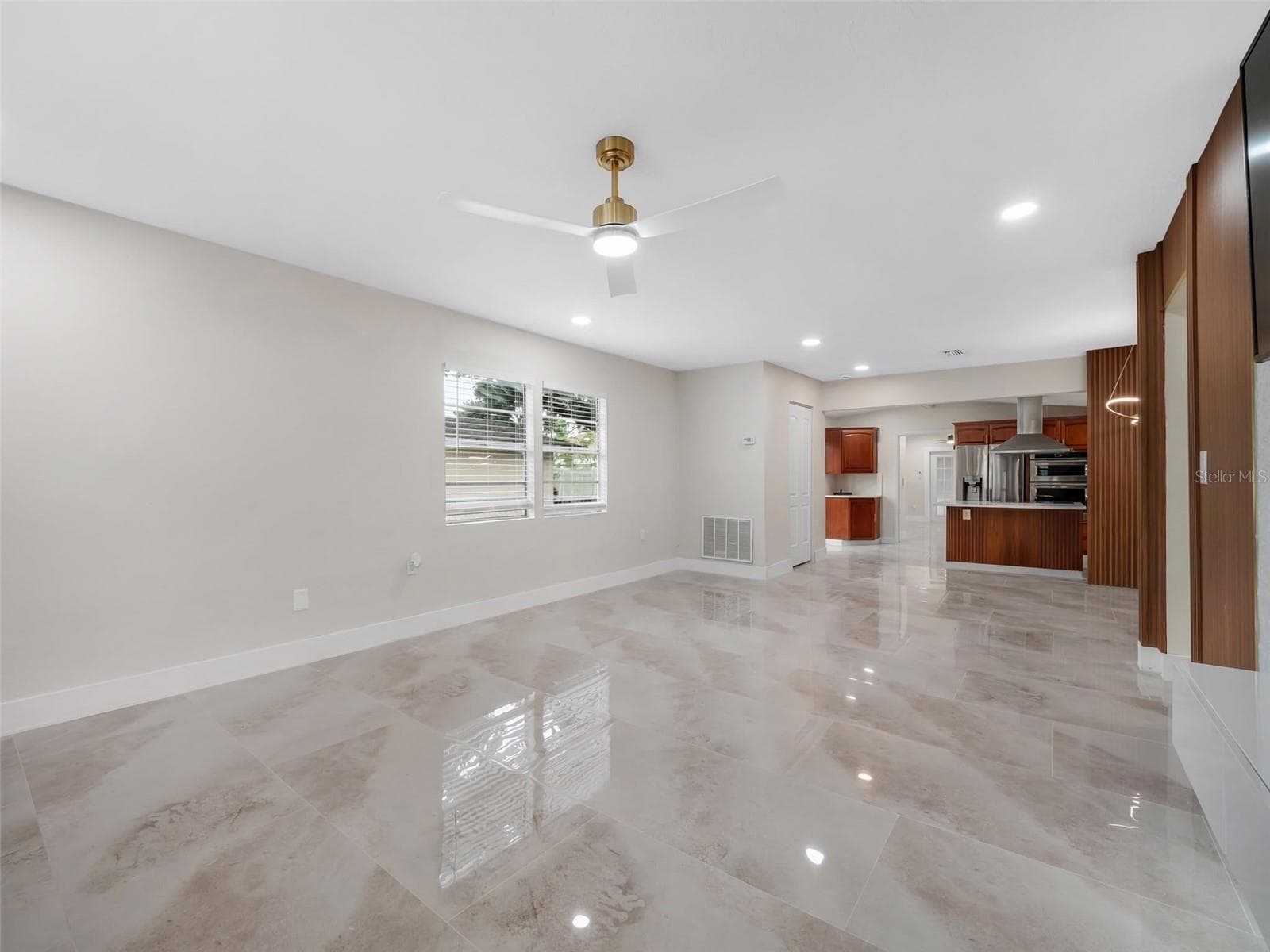 Single Family Residence at 6801 N CLEARVIEW AVE, TAMPA, photo 5 of 27