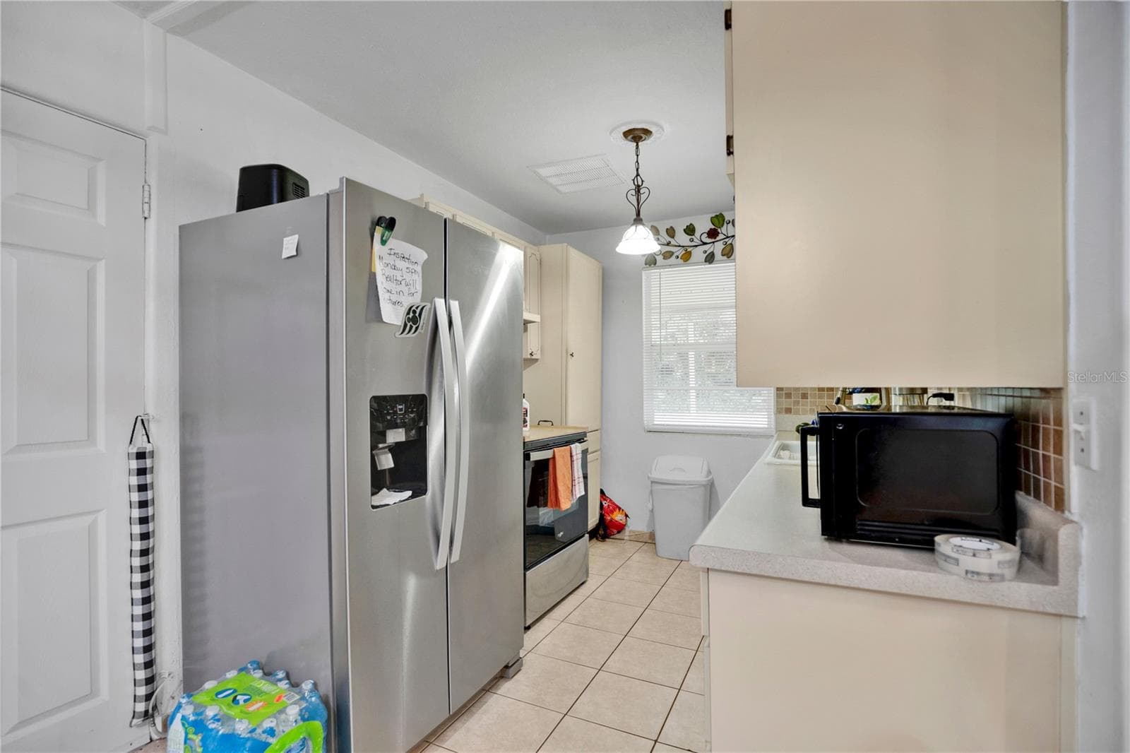Single Family Residence at 1802 EGAN DR, ORLANDO, photo 11 of 35