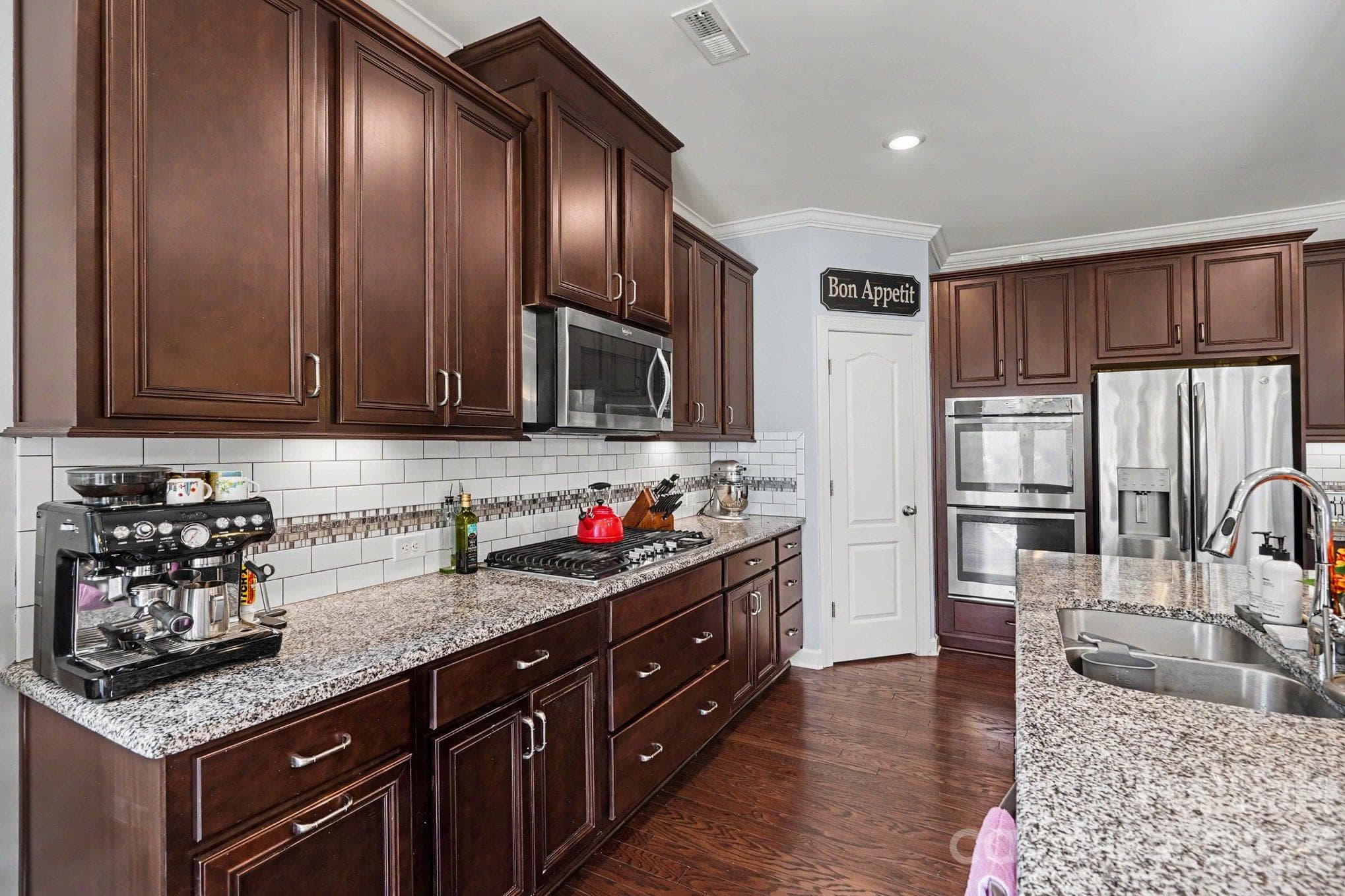 Single Family Residence at 8340 Breton Way, Harrisburg, photo 19 of 46