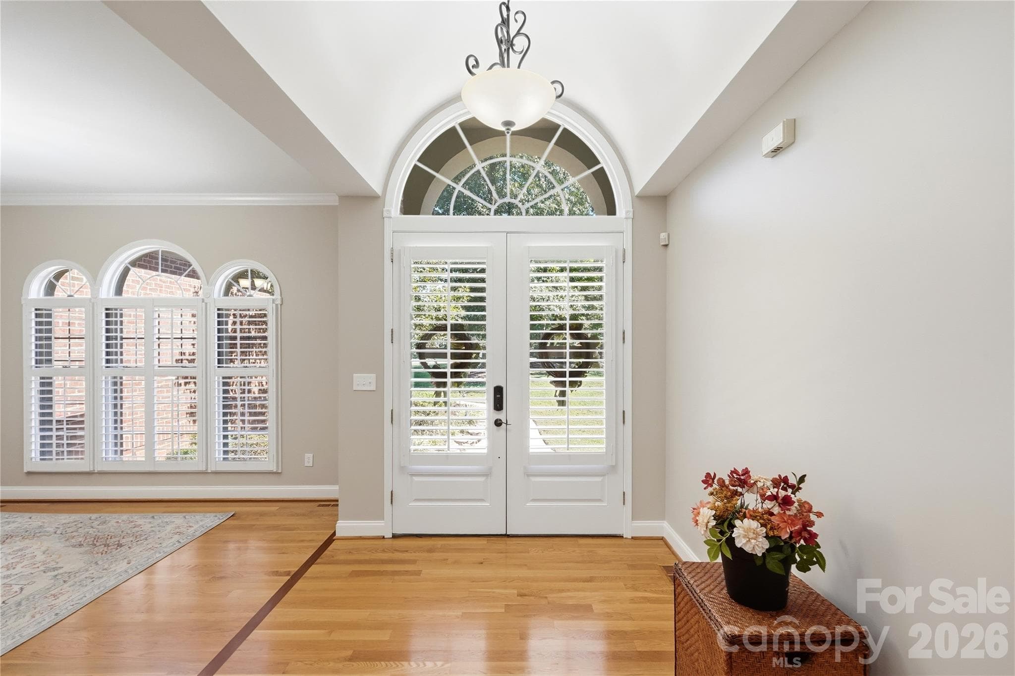 Entrance and foyer - 2469 Stoneview Court, Denver