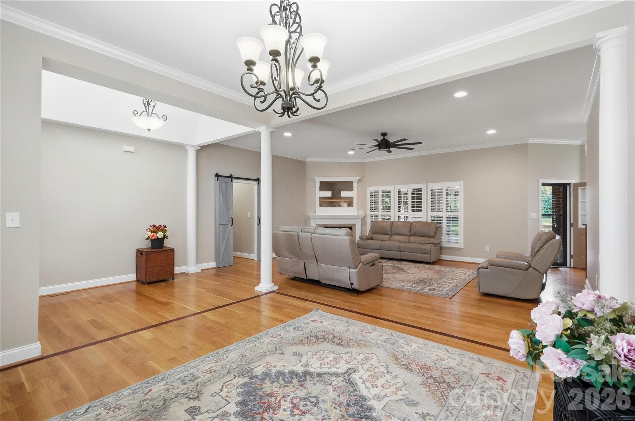 Single Family Residence at 2469 Stoneview Court, Denver, photo 6 of 43