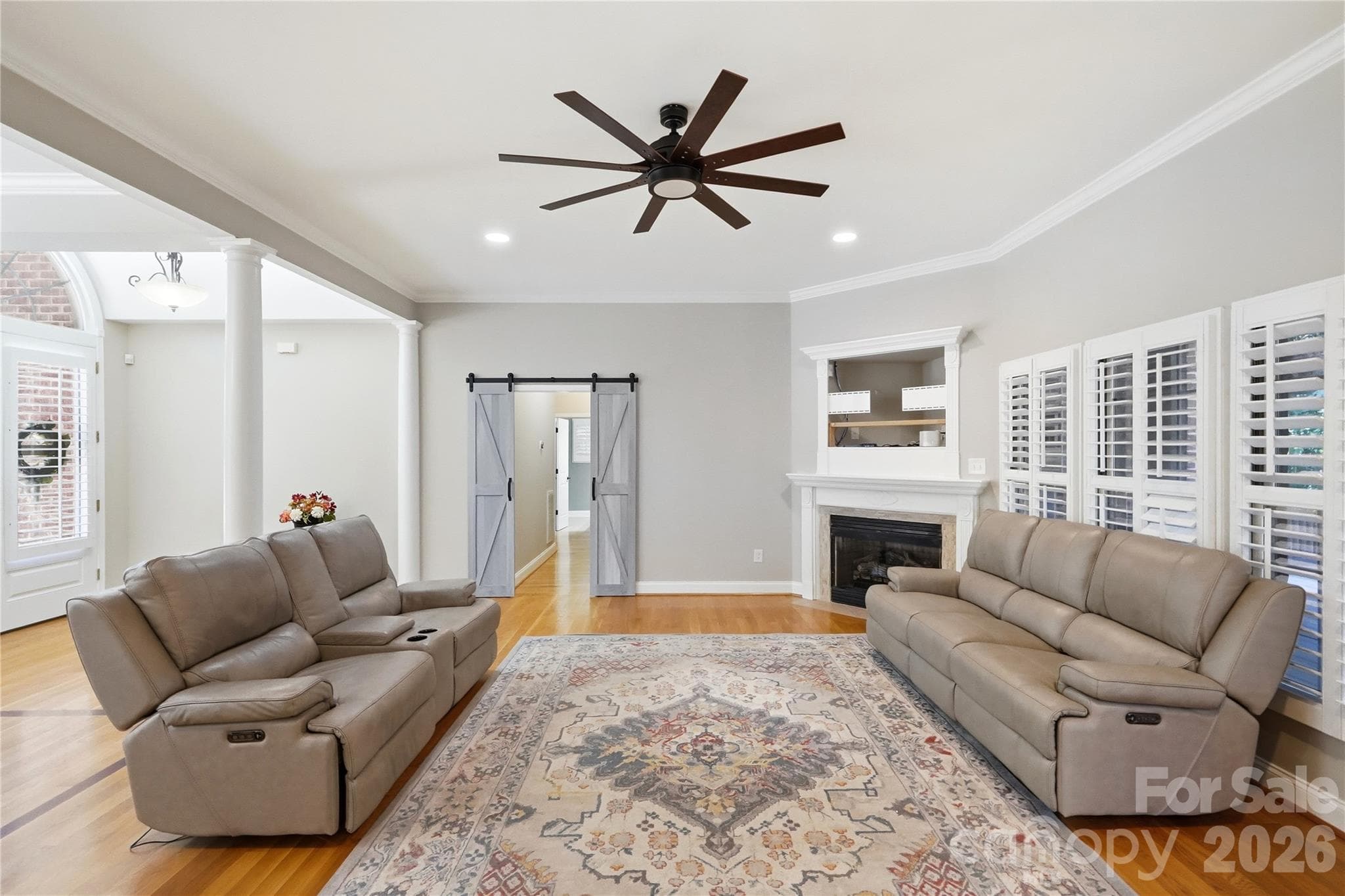 Single Family Residence at 2469 Stoneview Court, Denver, photo 8 of 43