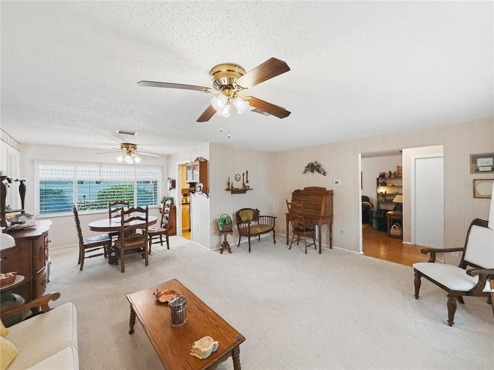Single Family Residence at 13655 LAS PALMAS DR, LARGO, photo 18 of 66