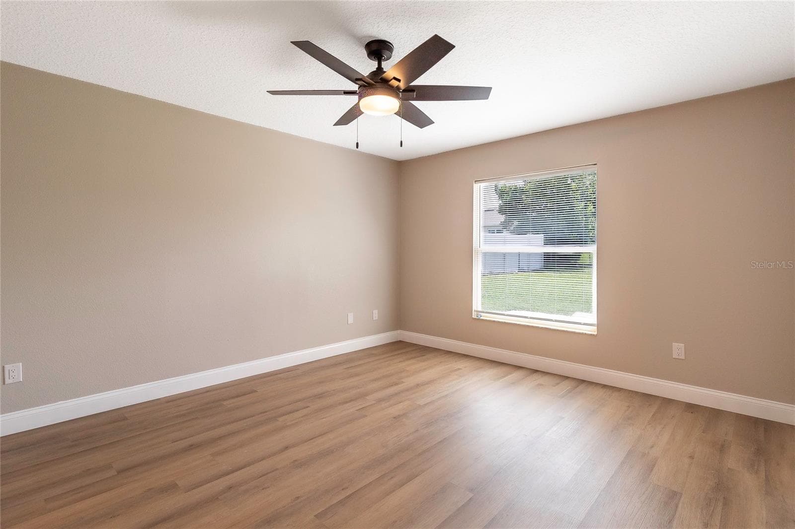 Single Family Residence at 1911 N PORTILLO DR, DELTONA, photo 15 of 33