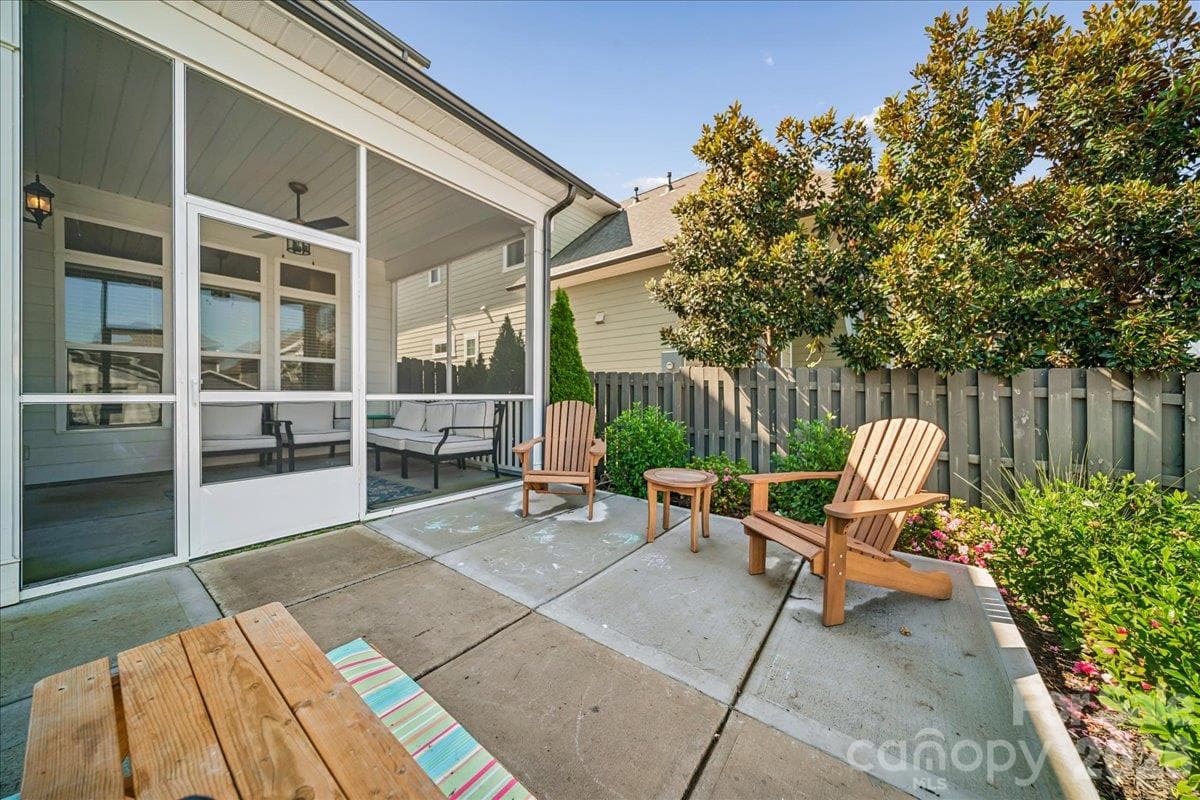Single Family Residence at 11535 Miller Road, Pineville, photo 31 of 43