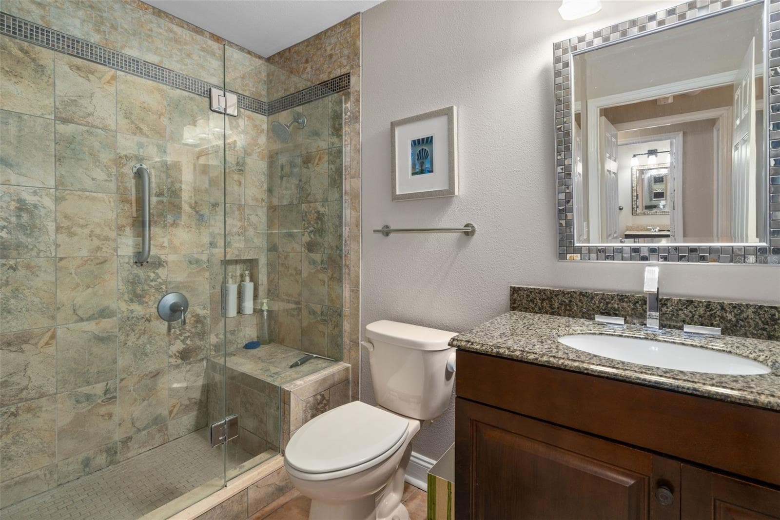 Master Bathroom - 701 MIRROR LAKE DR N #120, ST PETERSBURG