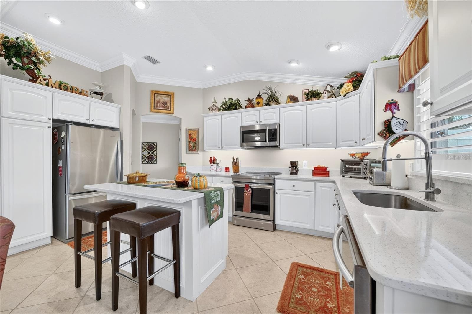 Villa at 639 BERMUDEZ CT, THE VILLAGES, photo 15 of 47