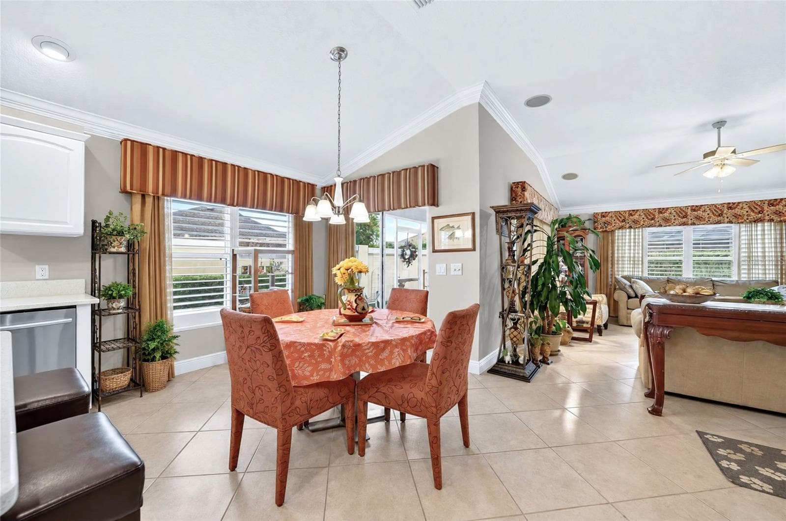 Villa at 639 BERMUDEZ CT, THE VILLAGES, photo 19 of 47
