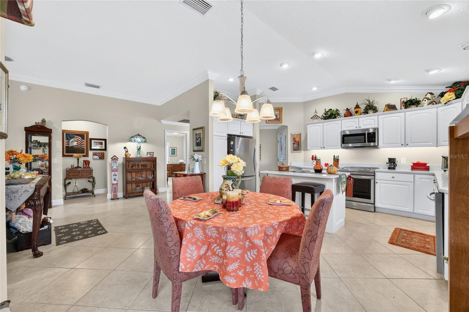Villa at 639 BERMUDEZ CT, THE VILLAGES, photo 22 of 47