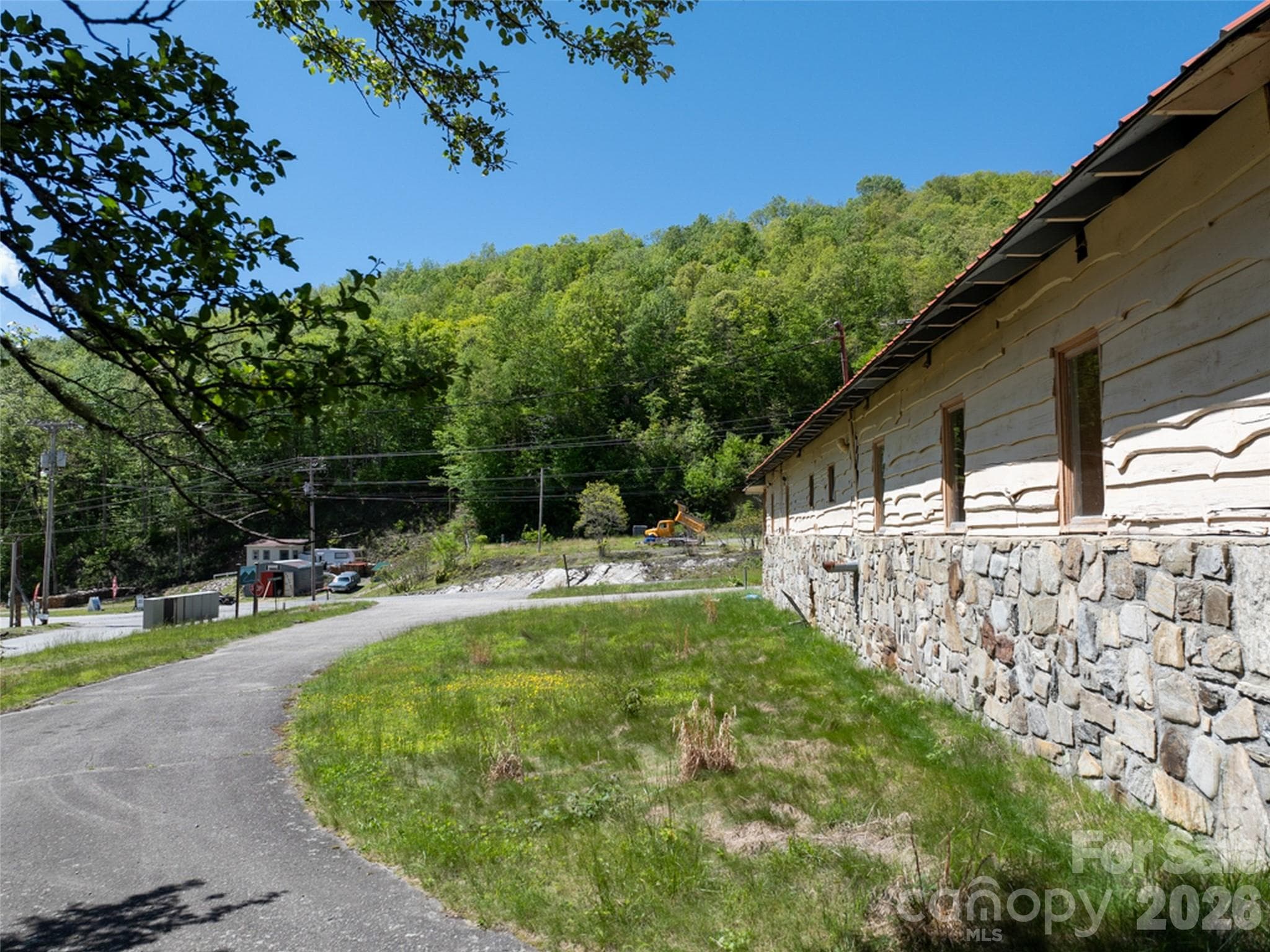 Hotel/Motel at Hotel/Motel, Maggie Valley, photo 16 of 28