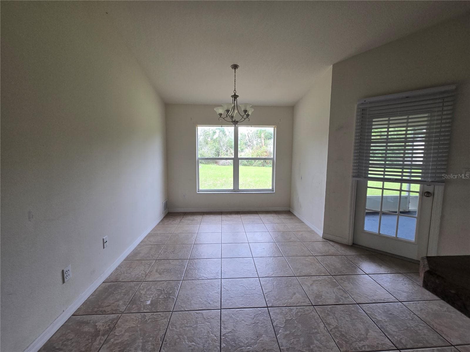 Single Family Residence at 4551 SW 103RD PL, OCALA, photo 7 of 25