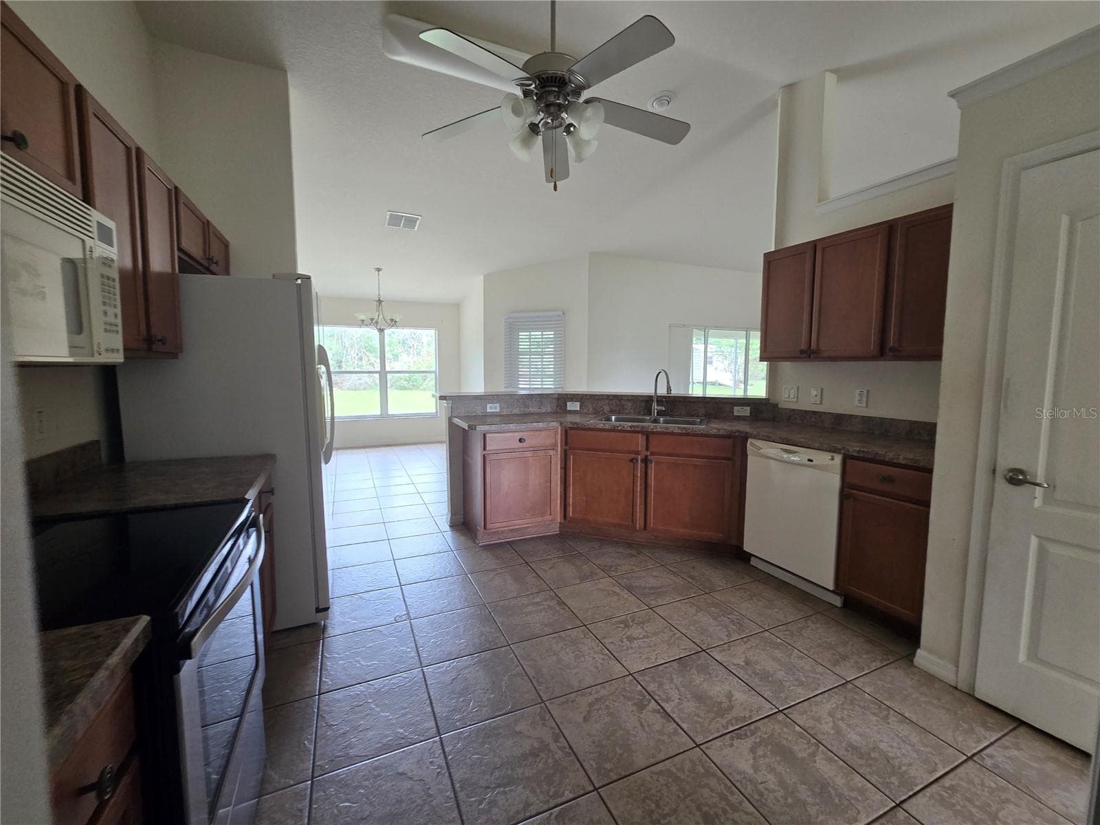 Single Family Residence at 4551 SW 103RD PL, OCALA, photo 9 of 25