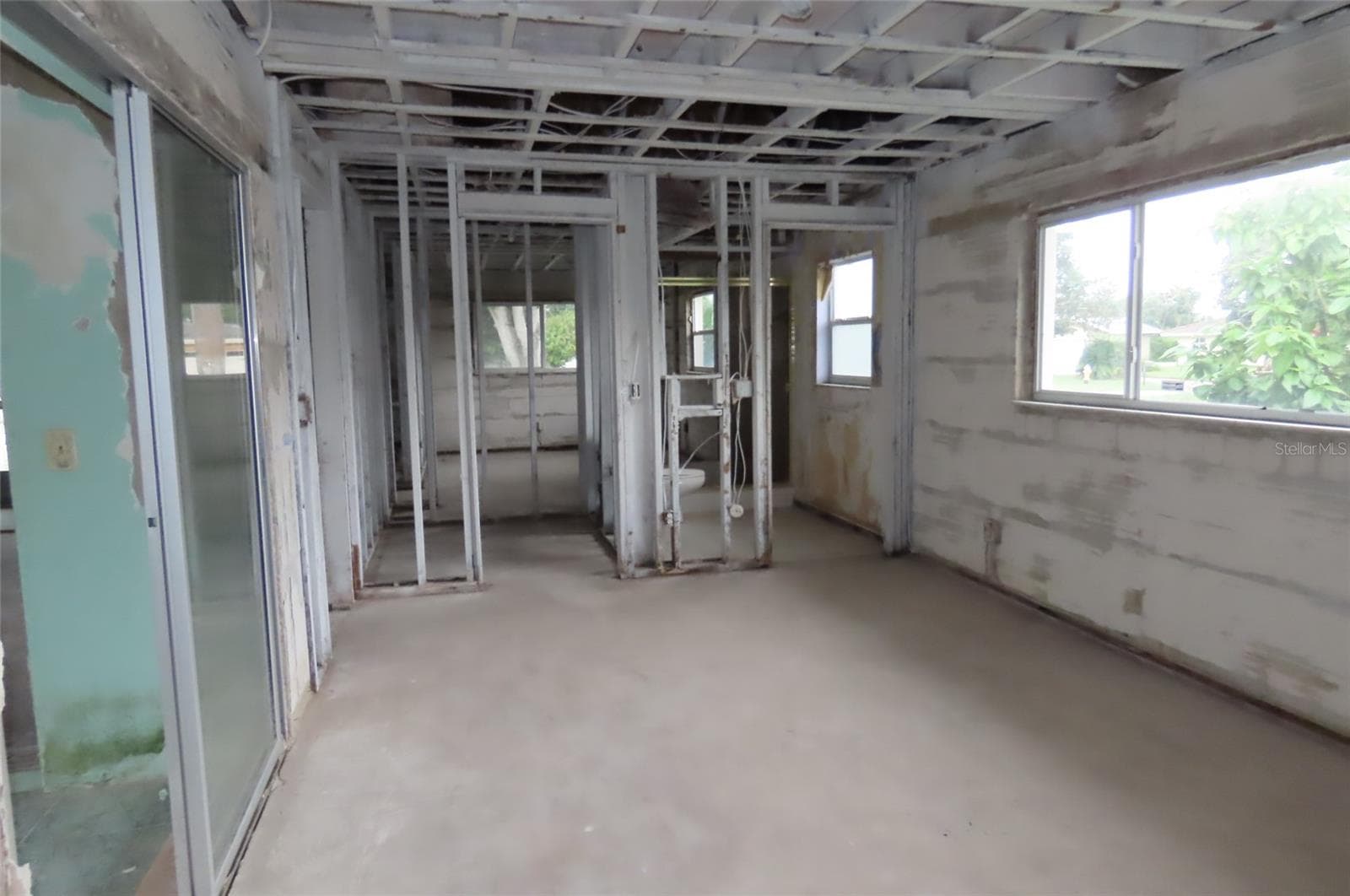 Single Family Residence at 12713 137TH LN, LARGO, photo 37 of 60