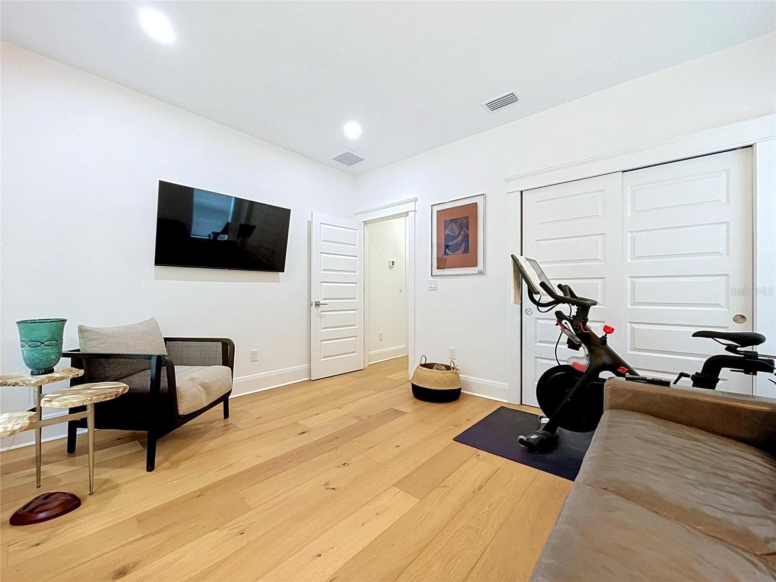 Single Family Residence at 3016 N MASSACHUSETTS AVE, TAMPA, photo 34 of 65