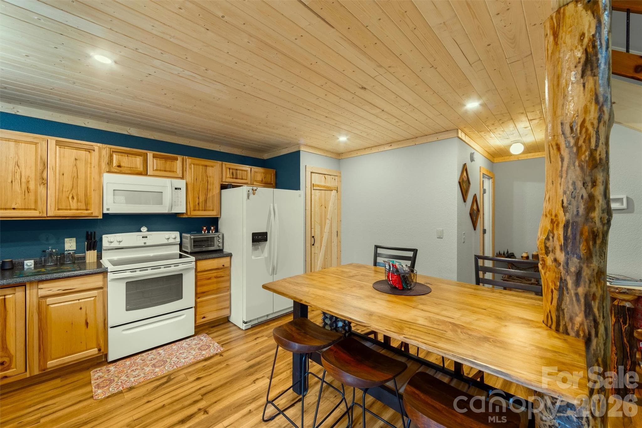 Single Family Residence at 588 Panoramic Loop, Maggie Valley, photo 4 of 39