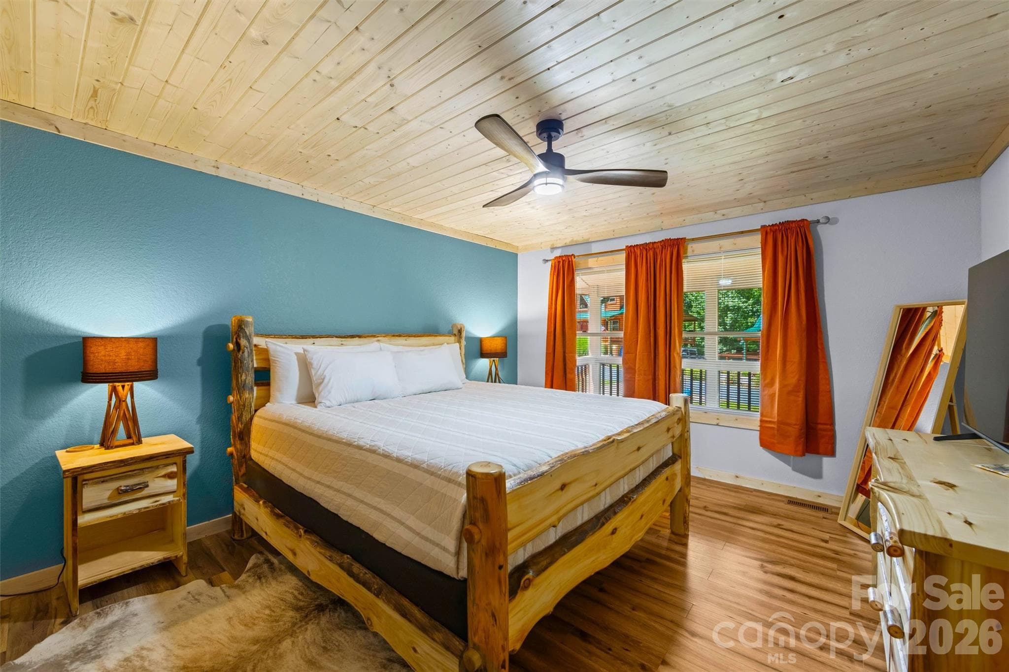 Primary Bedroom with ensuite bath - 588 Panoramic Loop, Maggie Valley
